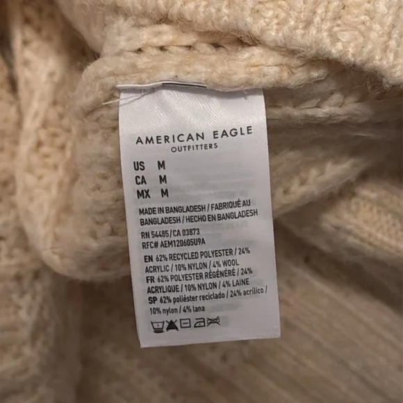 American Eagle Cream Cable Knit Cardigan - Picture 4 of 4